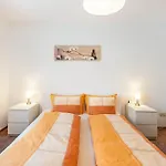 Apartment Am Goldenen Loewen *